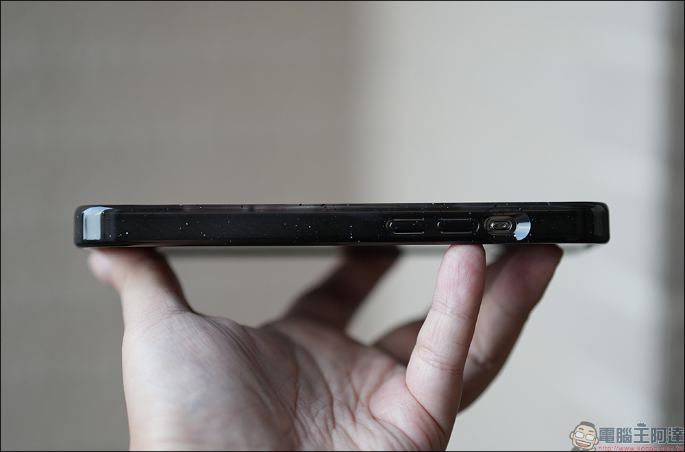 CASETiFY 再次挑戰防摔科技極限，全新 iPhone 15 系列手機殼開箱 - 電腦王阿達