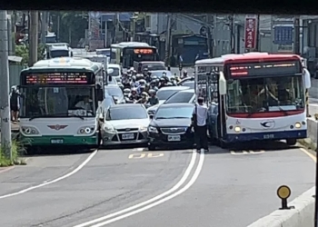 為何幫業者批評流量魔人?