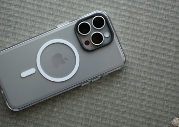 RHINOSHIELD 犀牛盾 iPhone 15 MagSafe 配件開箱 ｜最完整的「磁犀」配件，真是好吸力、好犀利！