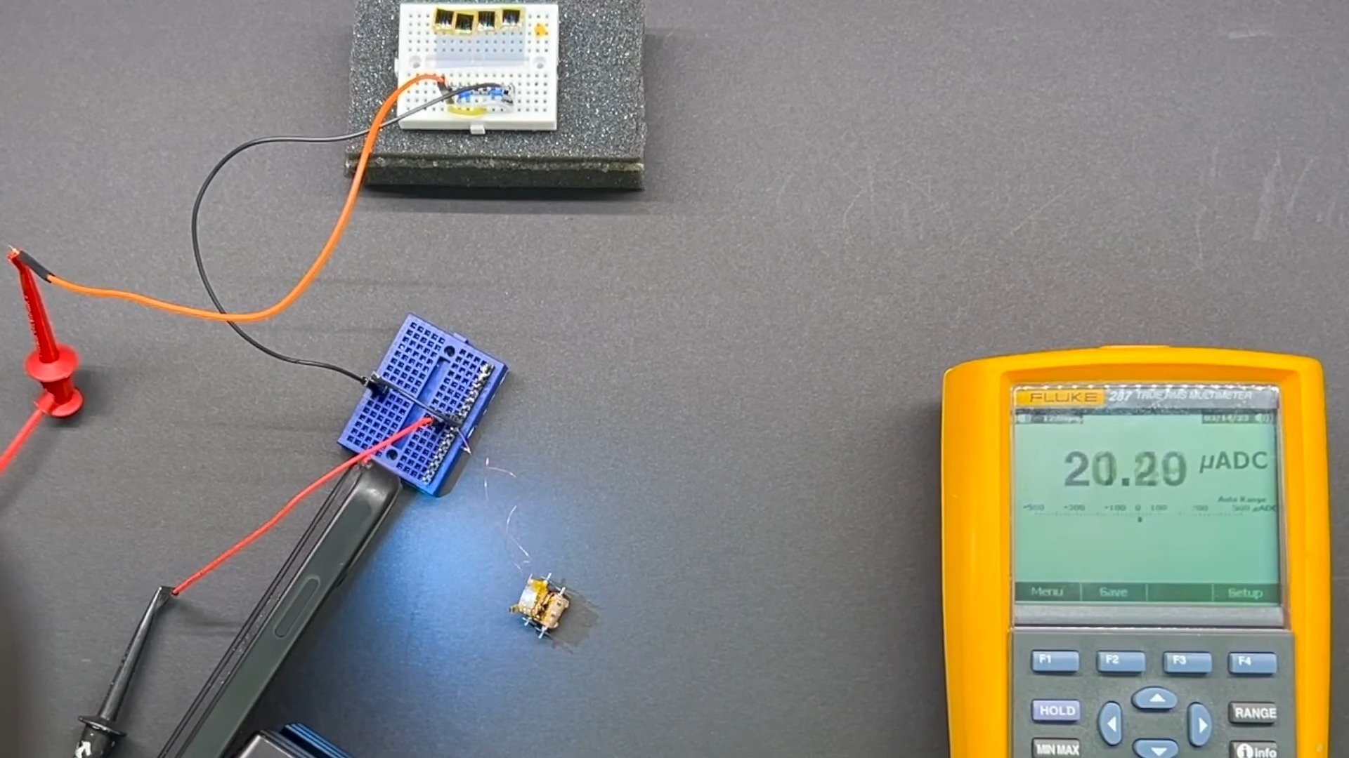 華盛頓大學發表自主無電池無線微型機器人可以幾乎無限期運行 - 電腦王阿達 華盛頓大學發表自主無電池無線微型機器人可以幾乎無限期運行 - 電腦王阿達