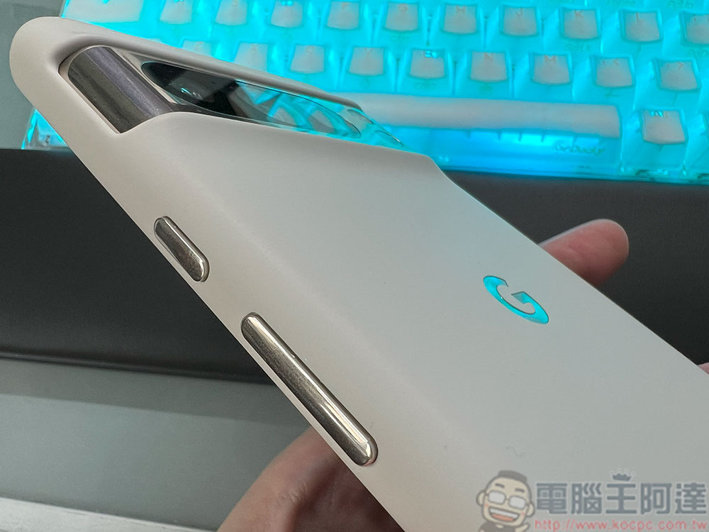 Google Pixel 8 Pro、Pixel 8 開箱實測：AI 是一切魔法的核心 - 電腦王阿達