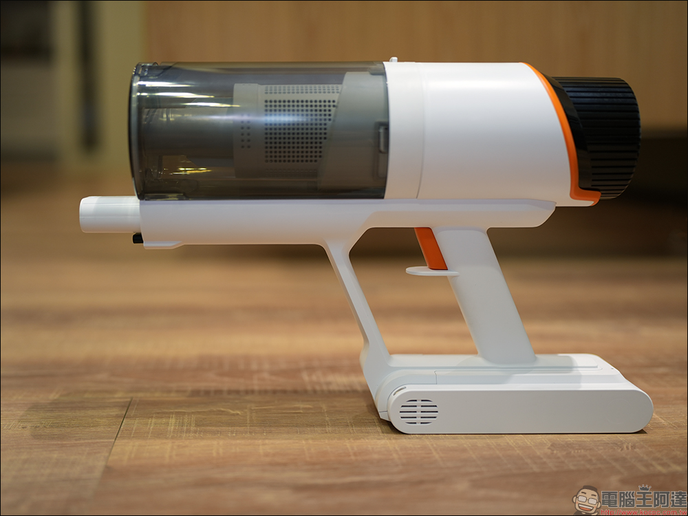 JONR 超淨化無線吸塵器開箱｜25000Pa 超強吸力，自動集塵、充電、收納一站搞定 - 電腦王阿達