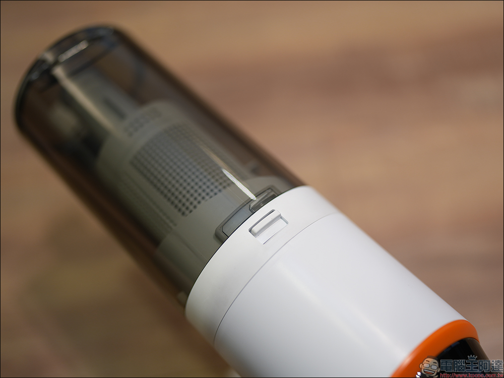 JONR 超淨化無線吸塵器開箱｜25000Pa 超強吸力，自動集塵、充電、收納一站搞定 - 電腦王阿達