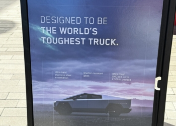 特斯拉電動皮卡 Cybertruck 「有效載荷」和「牽引能力」數據曝光