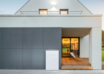 Tesla Powerwall 家用儲能裝置正式登陸台灣，即日起開放官網訂購