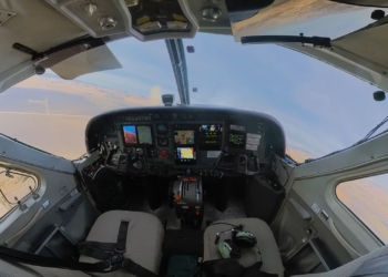 美國加州自動化系統公司完成飛機無駕駛員獨立飛行的創舉