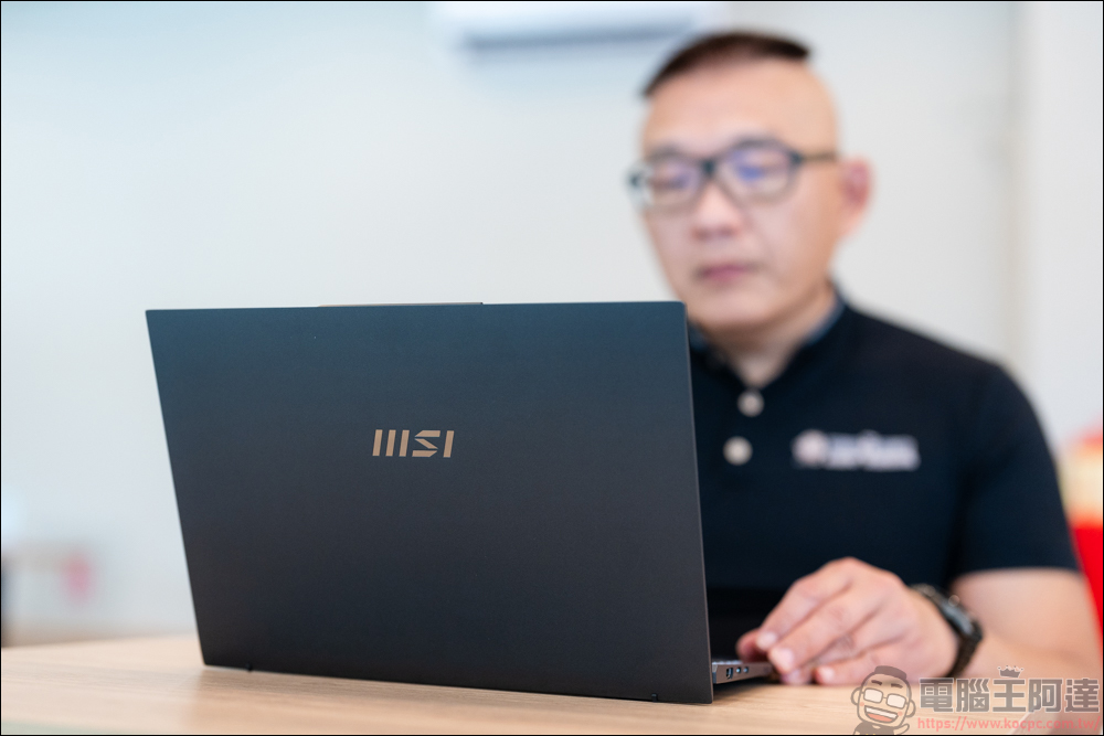 搭載全新架構 Core Ultra 處理器！MSI Prestige 13 AI Evo A1M 超輕薄 AI 商務筆電開箱 - 電腦王阿達