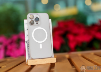 CASEFINITE THE FROST AIR ULTRA 次世代超薄手機殼開箱，日本官方直送台灣免運費，讓 iPhone 15 Pro Max 還原猶如裸機般的手感