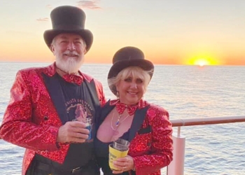美國夫妻退休後選擇在郵輪度過餘生，花費只要陸地生活的一半