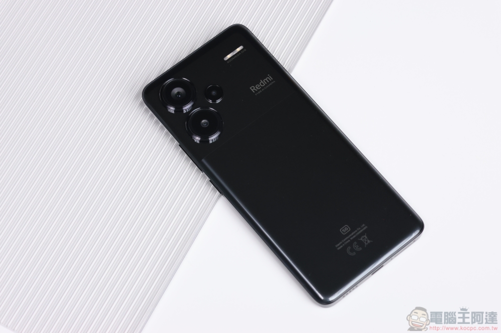 Redmi Note 13 Pro+ 5G 與 Note 13 Pro 5G 開箱！2 億畫素全能小金剛出擊，拍照、效能、續航都到位 - 電腦王阿達
