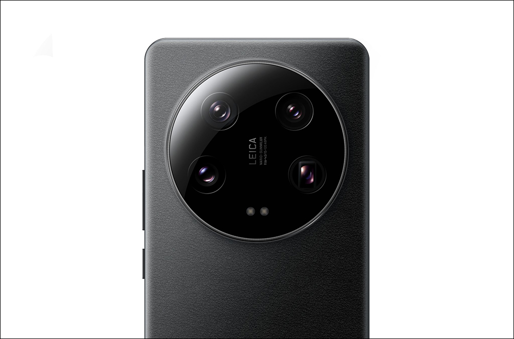 小米 Xiaomi SU7 純電轎跑還未上市交車，已發生全球首撞！網友想奇招能得到新車正式售價 - 電腦王阿達