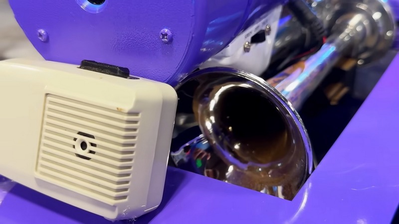 美國 YouTuber 為罹患脊柱裂疾病的男孩製作了一台可以爬樓梯的輪椅 - 電腦王阿達 美國 YouTuber 為罹患脊柱裂疾病的男孩製作了一台可以爬樓梯的輪椅 - 電腦王阿達