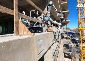 美國 Raise Robotics 公司研發出能夠處理建築物邊緣工程的機器人 為工人提供更安全的施工環境
