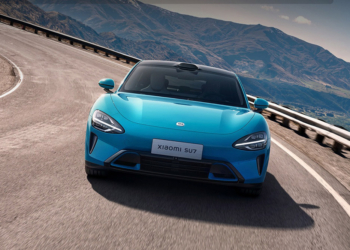 小米 SU7 電動車正式發表！21.59 萬人民幣起比特斯拉還便宜，共有三款車型