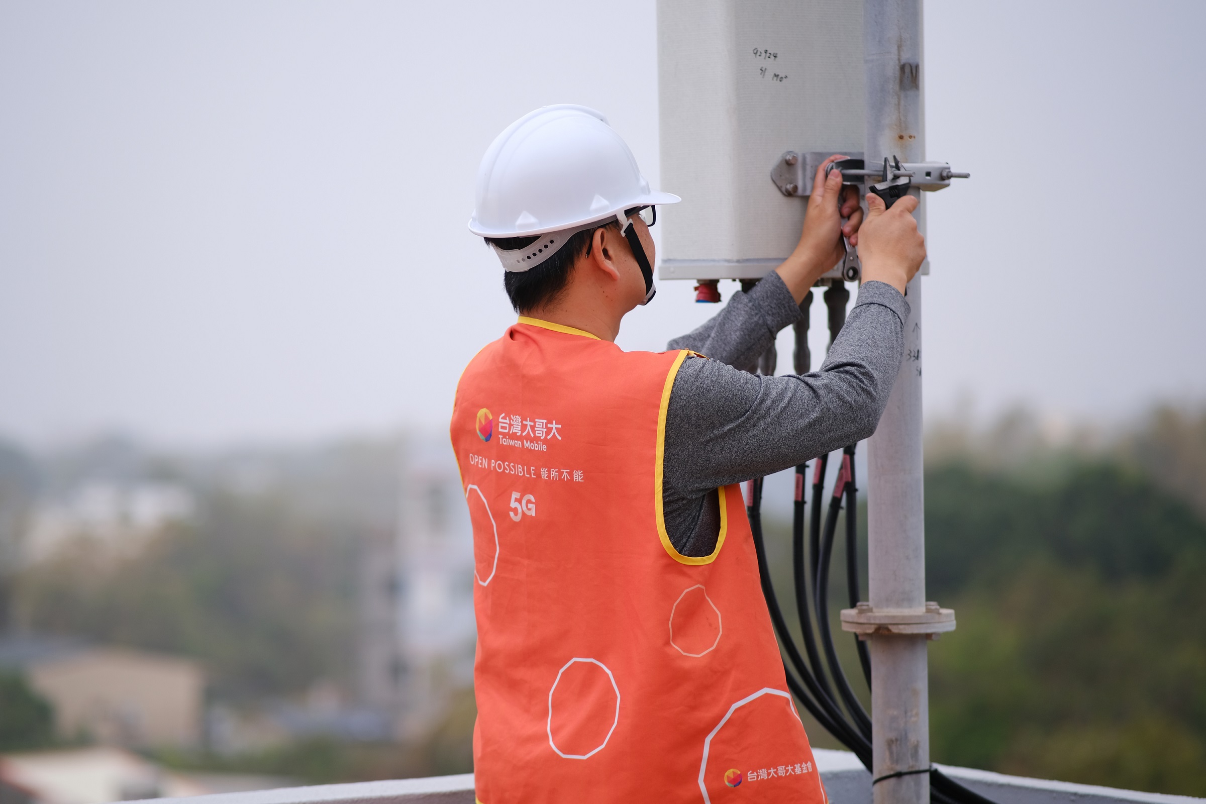 台灣大哥大 6 月 30 日汰停 3G 用戶免費更換 VoLTE SIM 卡 原 3G 網路的 2100MHz 頻段將視需求轉做為 4G 或 5G 使用 - 電腦王阿達 台灣大哥大 6 月 30 日汰停 3G 用戶免費更換 VoLTE SIM 卡 原 3G 網路的 2100MHz 頻段將視需求轉做為 4G 或 5G 使用 - 電腦王阿達