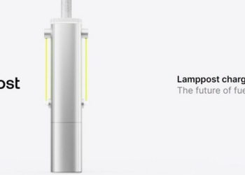 美國新創公司 Voltpost 將路燈與充電樁合二為一 讓電動車充電更加便利