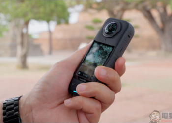 Insta360 X4 開箱動手玩：首款真 8K 全景運動相機，畫質全面提升