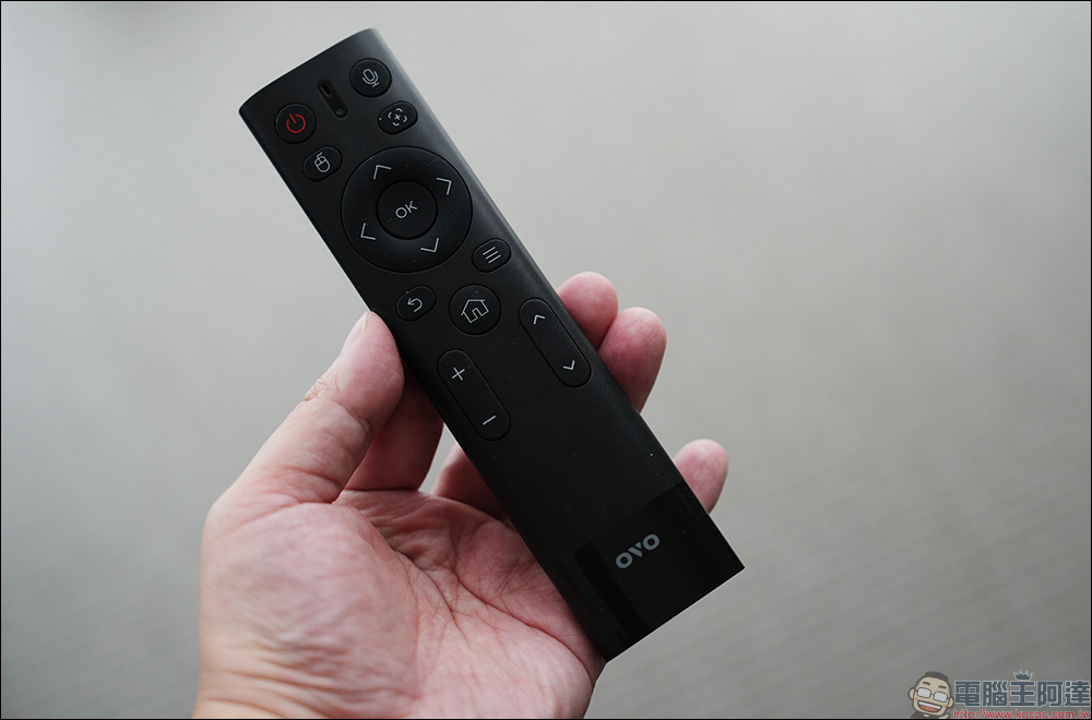 OVO K9 真 4K 無框電視開箱｜4K 高畫質與超高亮度兼具智慧投影機，最大 300 吋！低延遲遊戲不卡頓、還能唱歌！ - 電腦王阿達