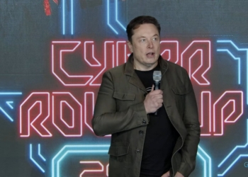 2024 年特斯拉股東大會：馬斯克預告 Optimus 人形機器人最新進展與未來展望