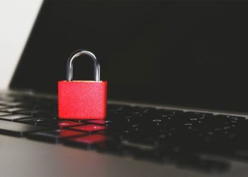 無意中使數據置於險境的 7 種使用習慣（以及建議）