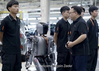 優必選人型機器人 Walker S Lite 在中國極氪 5G 智慧工廠的實戰表現