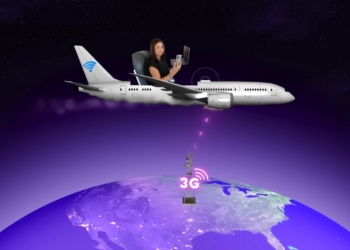 為什麼飛機付費上網 WiFi 速度這麼慢？背後技術大揭密