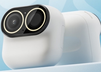 中國魔象科技推出攜帶方便的口袋相機小默 Magic 3，外型和功能卻都似曾相似