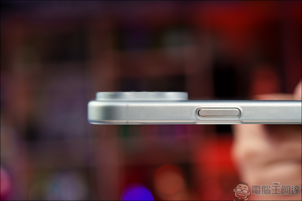 CASEFINITE iPhone 16 系列輕薄手機殼「THE INVISIBLE AIR」&「THE FROST AIR ULTRA」｜極簡設計與出色防護，兼具美感與實用性 - 電腦王阿達