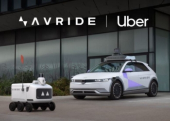 Uber 與 Avride 攜手合作：自駕送貨機器人與自動駕駛車輛即將上線