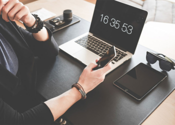 如何啟用和更改 iPhone 上的自動填寫資訊