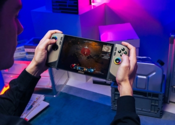 首款搭載 Lunar Lake 處理器的 MSI Claw 8 AI+ 遊戲掌機正式推出，售價、規格配置出爐