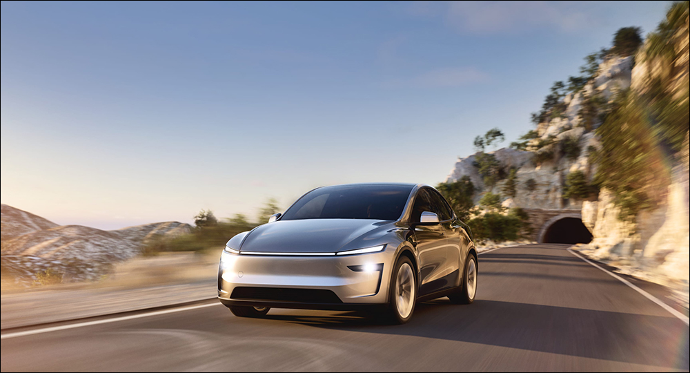 特斯拉推出「限量 Tesla 閃電調味料罐」，不鏽鋼製成可容納喜愛的調味料 - 電腦王阿達