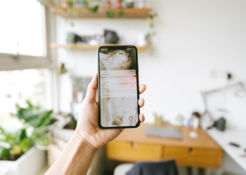 Google 測試 AI 功能「Ask for Me」，幫你致電商家洽詢