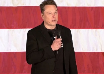 馬斯克宣布 FSD 進展：六月份無人駕駛叫車服務即將上線、未來自駕車安全將超越人類 1000%