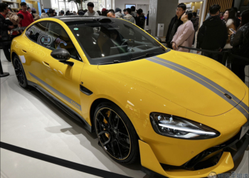 小米 Xiaomi SU7 Ultra 實車動眼看！1548 匹馬力的史上最速四門純電超跑