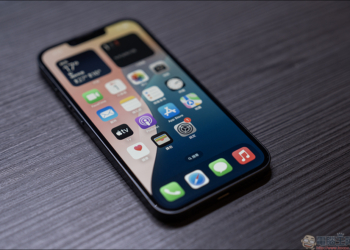 iPhone 16e 開箱｜簡單純粹，48MP 一鏡抵兩鏡、A18 旗艦性能與超長續航