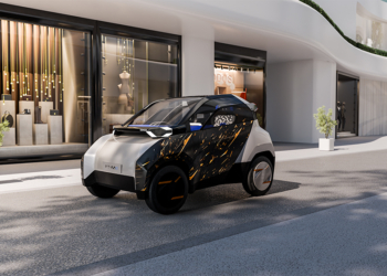 Toyota FT-Me 全新微型電動概念車亮相！沒有踏板、還能用太陽能充電，歐洲 14 歲就能開！