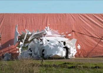 FSD真這麼差？特斯拉純視覺 vs. 激光雷達自動駕駛暴露視覺系統盲點