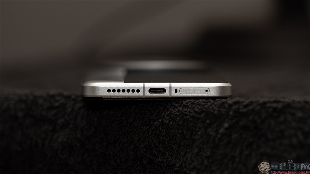 小米 Xiaomi 15 Ultra vs Xiaomi 15 開箱&選購攻略｜2025 最新徠卡影像旗艦巔峰對決，哪款最適合你？ - 電腦王阿達