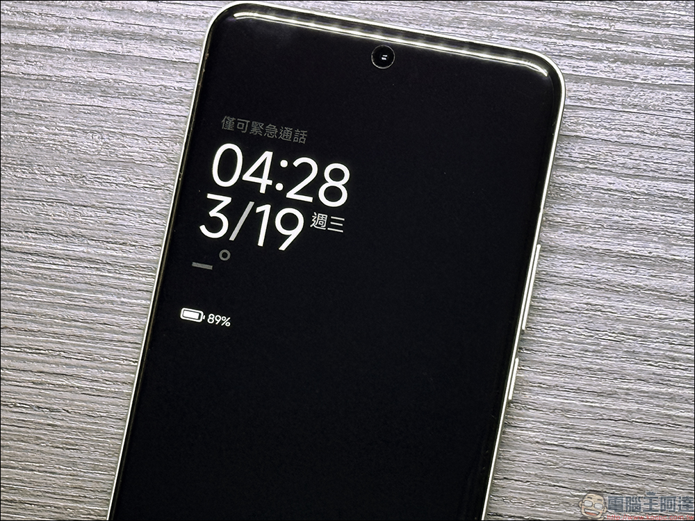 小米 Xiaomi 15 Ultra vs Xiaomi 15 開箱&選購攻略｜2025 最新徠卡影像旗艦巔峰對決，哪款最適合你？ - 電腦王阿達