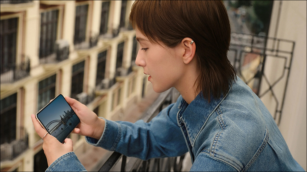 HUAWEI Pura X 全新折疊登場：橫向展開設計、告別 Android 搭載鴻蒙 AI 助理 - 電腦王阿達