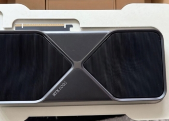 國外網友分享 NVIDIA GeForce RTX 5090 創始版的價格追蹤數據，二手價正緩慢下跌