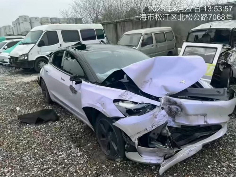 特斯拉 Model 3 安全性再驗證！高速公路遭追尾又撞進大卡車底下車輛乘客與駕駛均安全生還 - 電腦王阿達