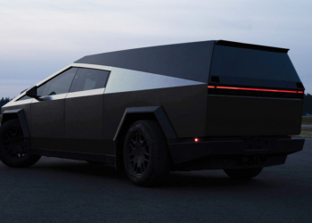 讓Cybertruck秒變露營神車！廠商推出 The Cap 改裝套件