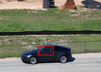 車子做好自己出去等出貨，Model Y 和 Cybertruck 已能自主從產線開到出貨停車場