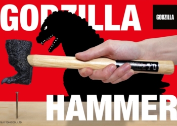 日本推出哥吉拉腳造型槌子！3D 掃描還原經典怪獸細節