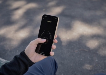 特斯拉 Robotaxi 服務上路倒數！叫車服務影片搶先看，預告自駕未來藍圖