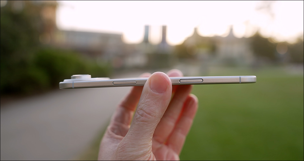 iPhone 17 全系列更多動手玩影片曝光， iPhone 17 Air 5.5mm 極限厚度挑戰結構極限 - 電腦王阿達