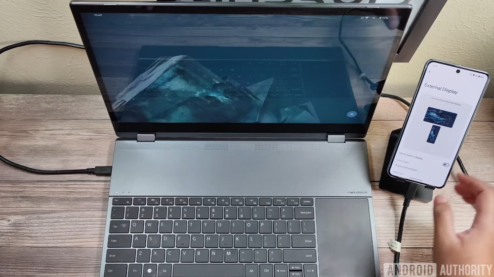 Android 桌面模式首度曝光！介面就跟 Windows 類似 - 電腦王阿達