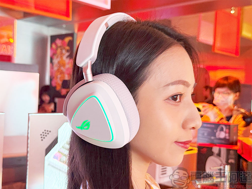 ROG 全新電競周邊銀白勁裝登場，電馭美學 Buff 疊滿（同場加映：TUF Gaming 初音未來聯名系列周邊） - 電腦王阿達